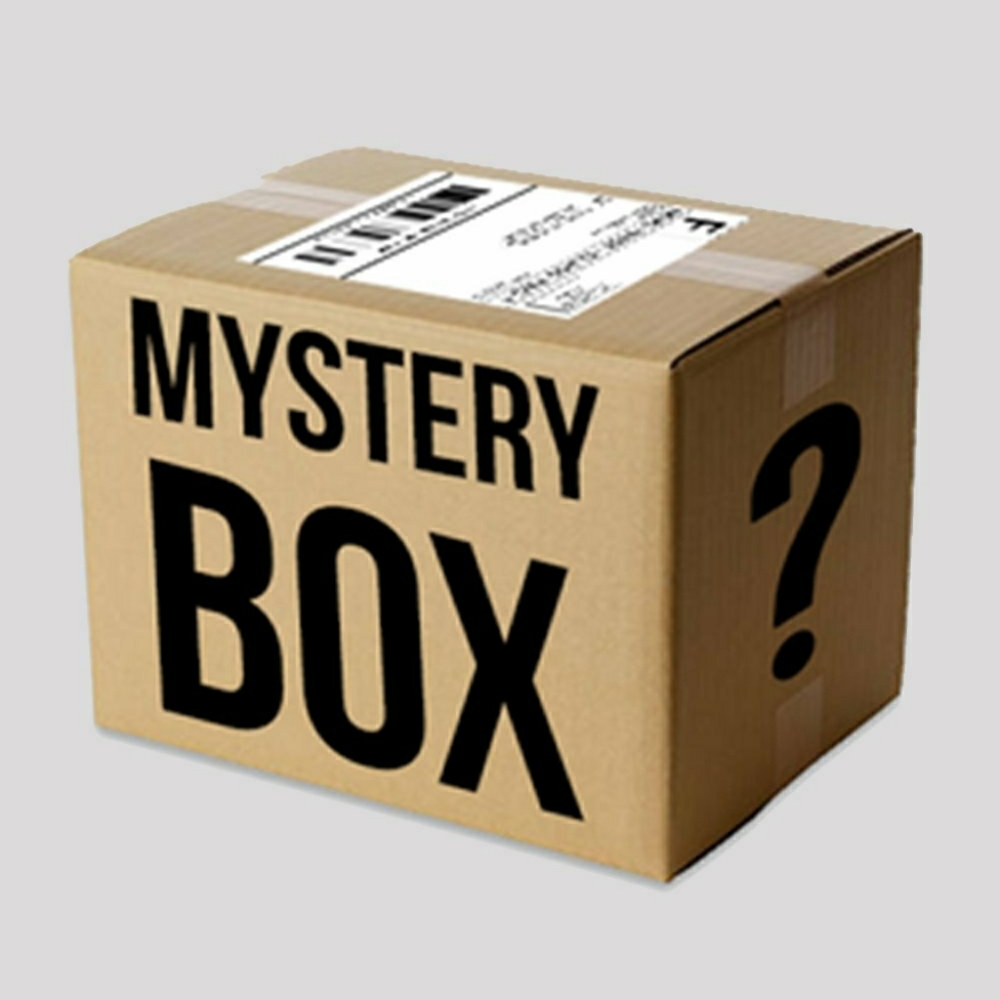 Mystery box . NOT A RIP OFF I PINKY PROMISE